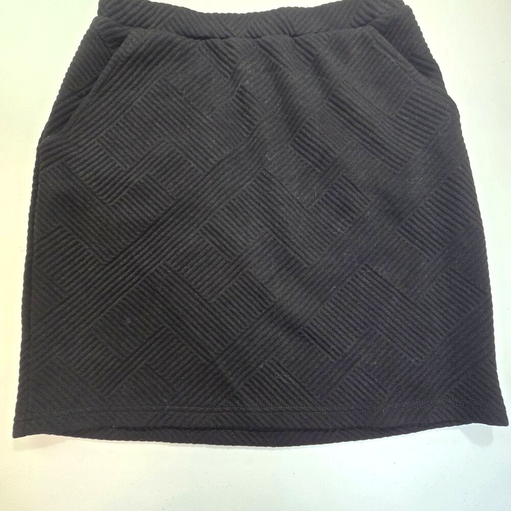 See And Be Seen Size S Black Ribbed Mini Skirt w/ Pockets Party City Casual